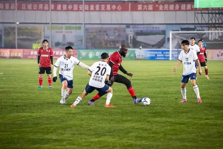 巴基斯坦超 VS 德甲
